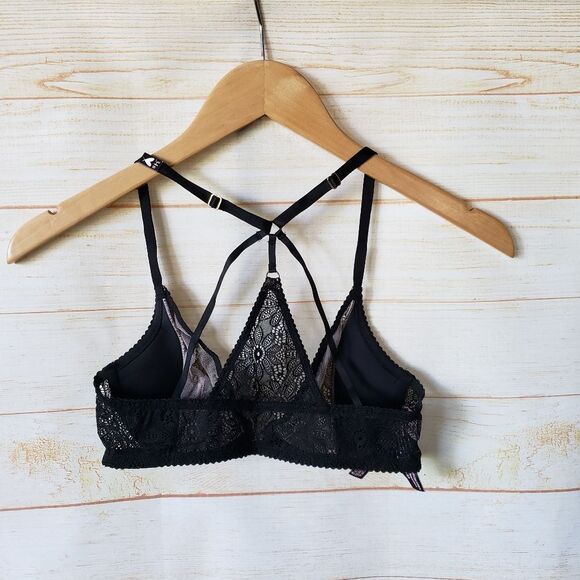 Victoria's Secret Very Sexy Lace Unlined Plunge Underwire Bra 34B Goth Black - Picture 6 of 13